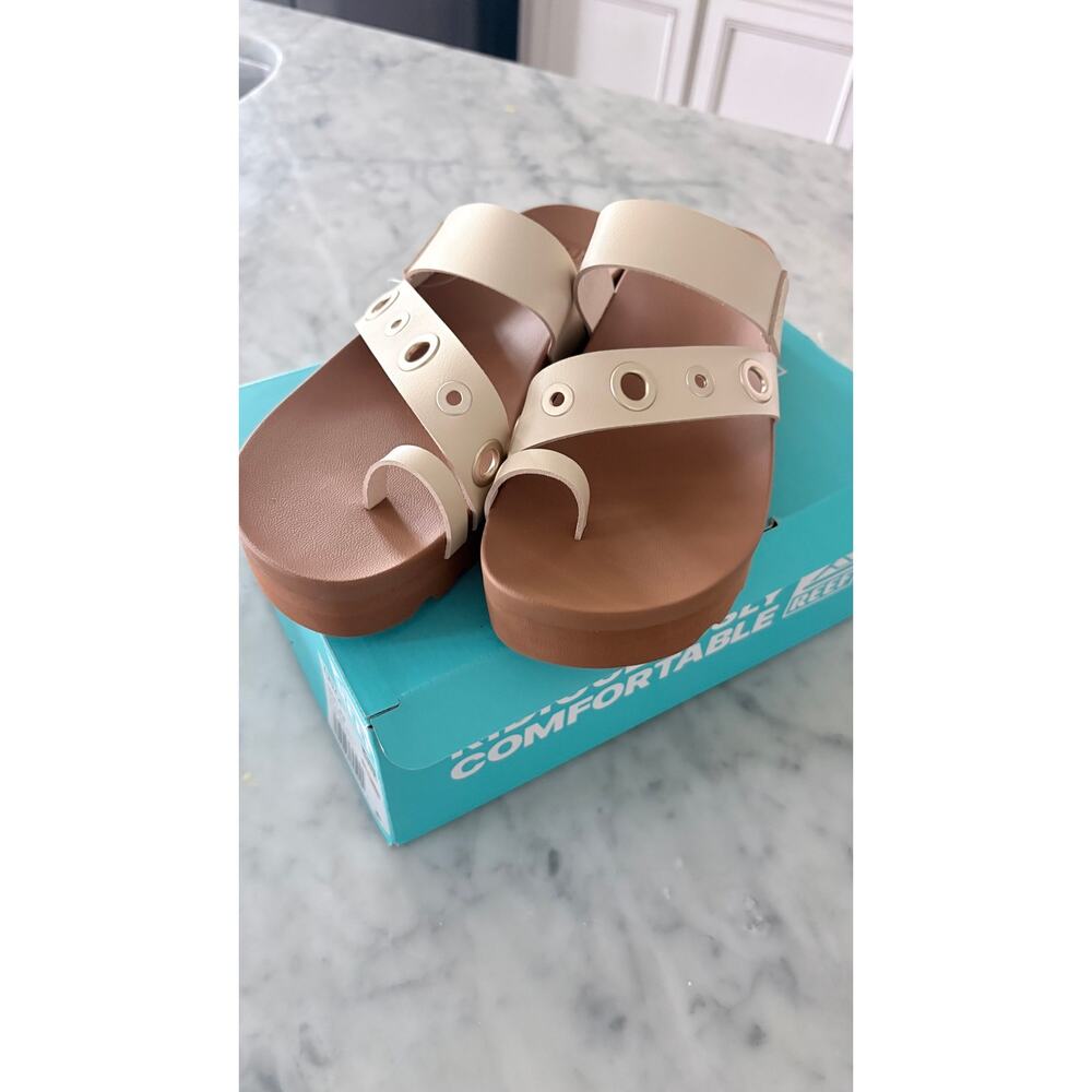 Reef Vista Hi Layla Sandals 8.5 Shifting Sand Rivet Platform Slides NIB comfort